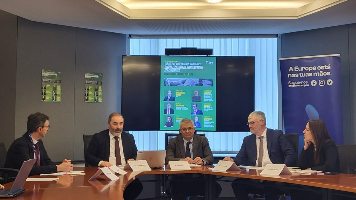 Projeto DigiFarm2all em destaque no Parlamento Europeu